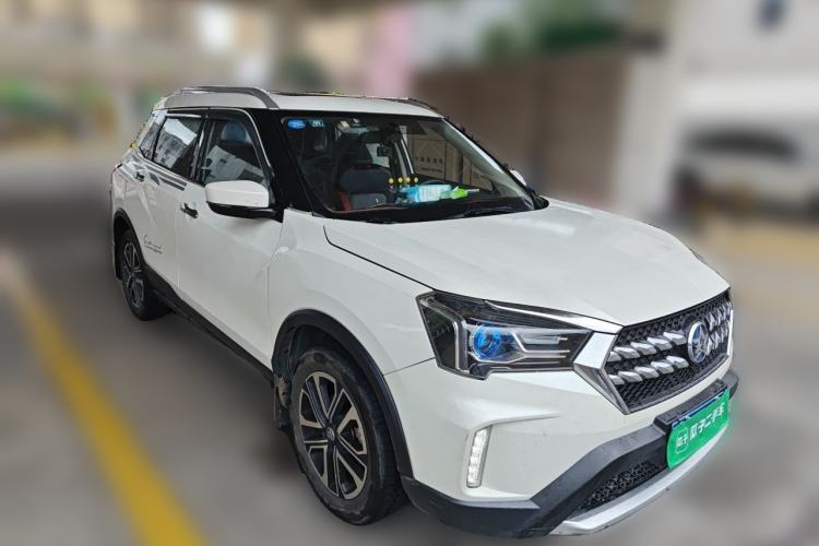 Used Venucia T60 2018 1.6L CVT Smart & Fun Version China V Standard Front Right 45 Deg