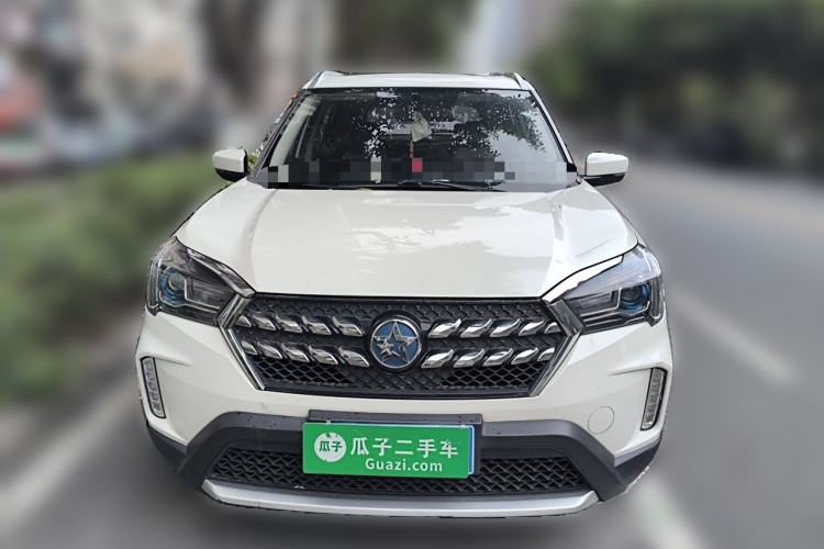 Used Venucia T60 2018 1.6L Manual Smart Cool Version China VI Standard Front