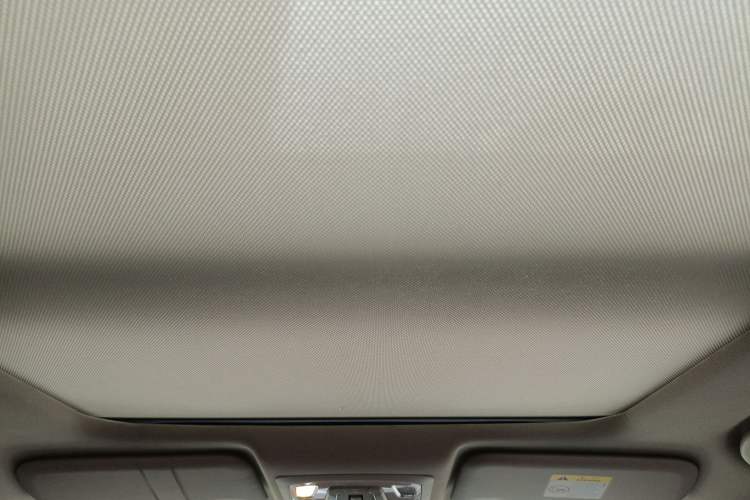 Used Venucia T60 2018 1.6L CVT Smart Edition China V Standard Headliner