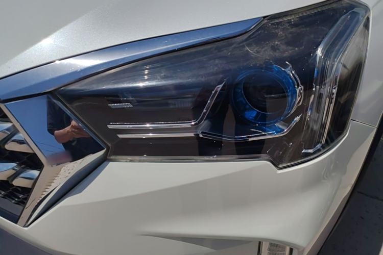 Used Venucia T60 2018 1.6L Manual Smart Cool Version China V Standard Left Front Headlight