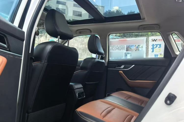 Used Venucia T60 2018 1.6L CVT Zhiyue Edition China V Standard Left Rear Seat