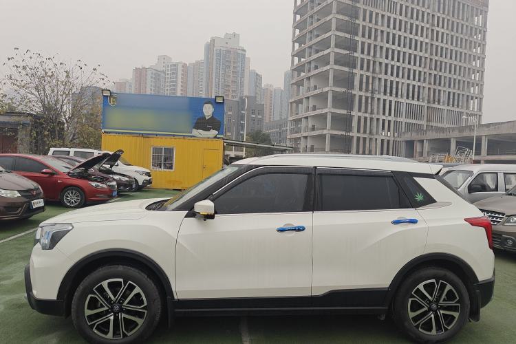 Used Venucia T60 2018 1.6L CVT Smart & Fun Version China VI Standard Left Side