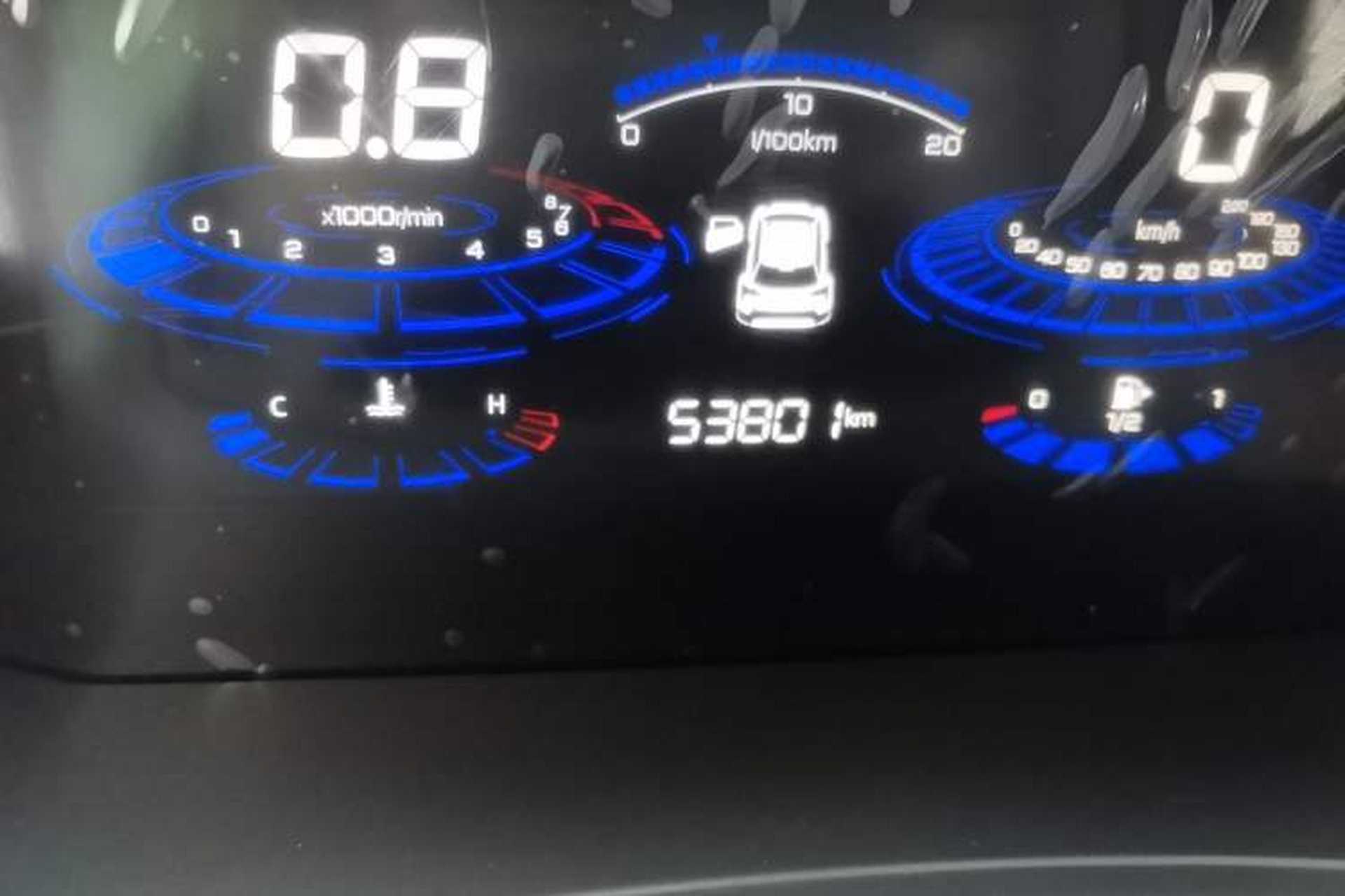 Used Venucia T60 2018 1.6L Manual Smart Cool Version China VI Standard Odometer Close Up