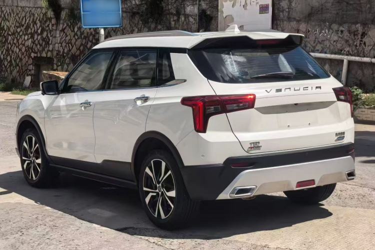 Used Venucia T60 2018 1.6L CVT Zhiyue Edition China V Standard Rear Left 45 Deg