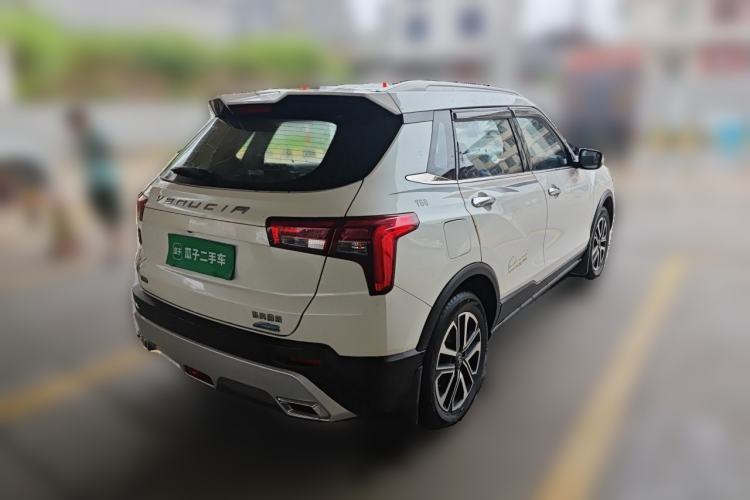 Used Venucia T60 2018 1.6L CVT Smart & Fun Version China V Standard Rear Right 45 Deg