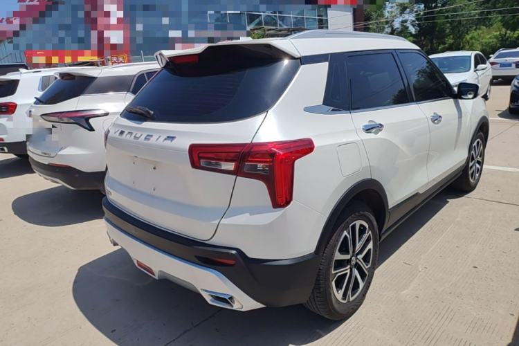 Used Venucia T60 2018 1.6L Manual Smart Cool Version China V Standard Rear Right 45 Deg