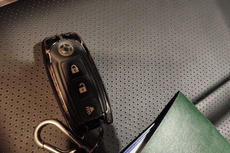 Used Venucia T60 2018 1.6L Manual Smart Cool Version China VI Standard Vehicle Key