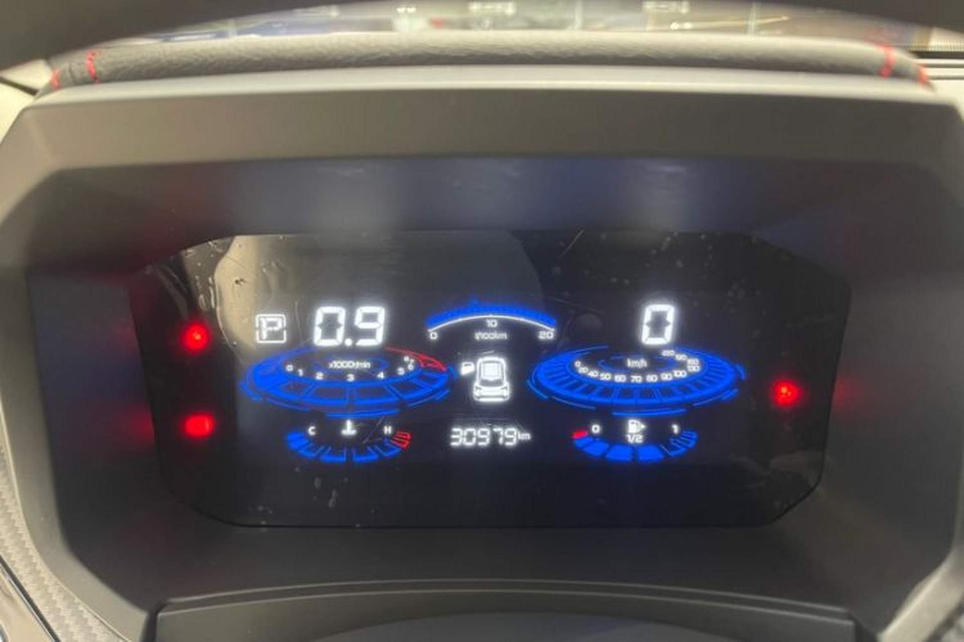 Used Venucia T60 2020 1.6L CVT Smart Drive Version China V Standard Odometer Close Up