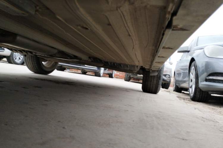 Used Venucia T60 2020 1.6L Manual Smart Vision Version China VI Standard Chassis Front Left