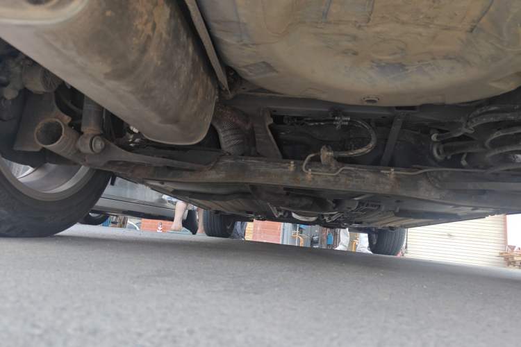 Used Venucia T60 2020 1.6L CVT Smart Drive Version China VI Standard Chassis Rear