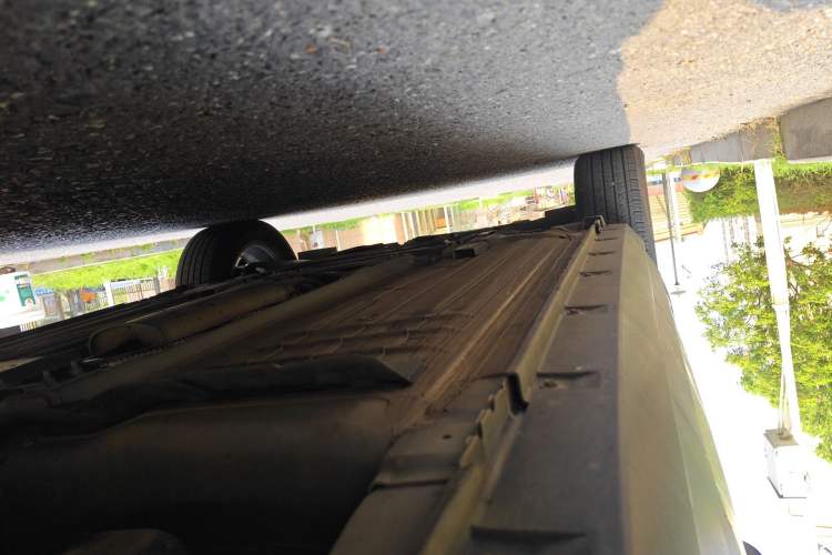 Used Venucia T60 2020 1.6L CVT Smart Drive Version China VI Standard Chassis Rear Left