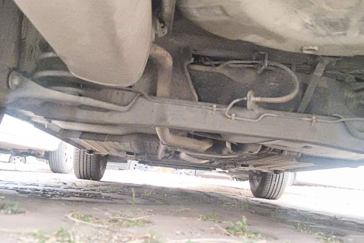 Used Venucia T60 2020 1.6L CVT Smart Drive Version China VI Standard Chassis Rear