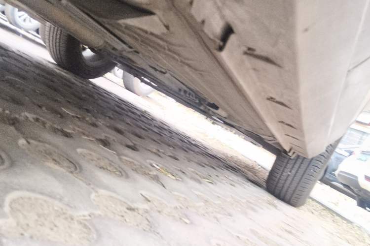 Used Venucia T60 2020 1.6L CVT Smart Drive Version China VI Standard Chassis Rear Right