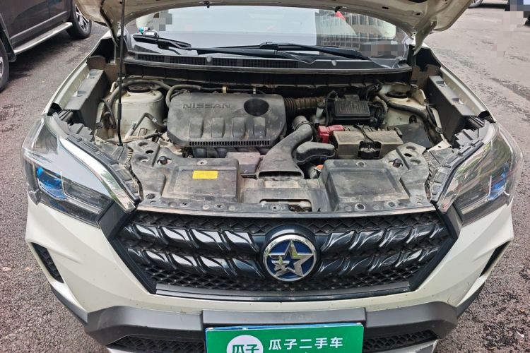 Used Venucia T60 2020 1.6L CVT Smart Drive Version China VI Standard Engine Bay