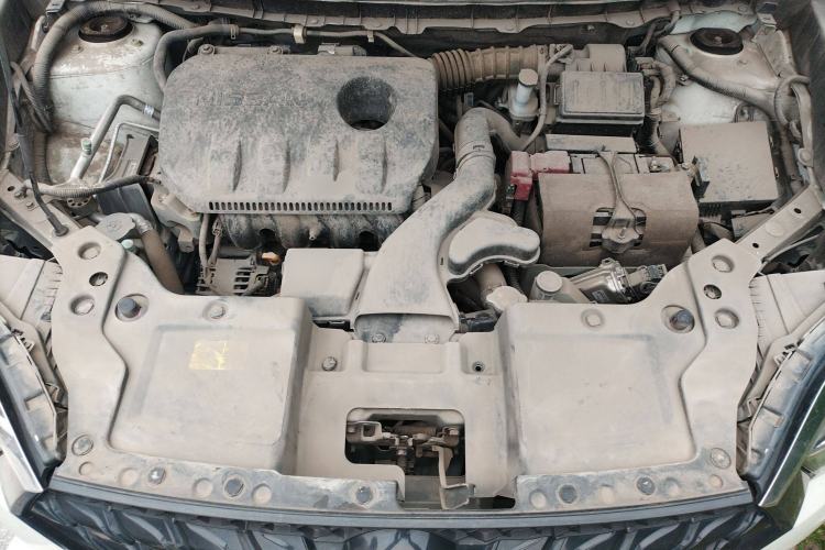 Used Venucia T60 2020 1.6L CVT Smart Drive Version China VI Standard Engine Bay