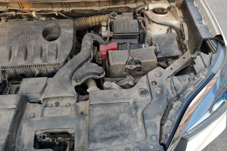 Used Venucia T60 2020 1.6L CVT Smart Drive Version China VI Standard Engine Bay Left