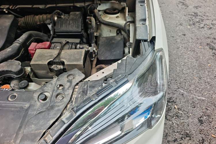 Used Venucia T60 2020 1.6L CVT Smart Drive Version China VI Standard Engine Bay Left