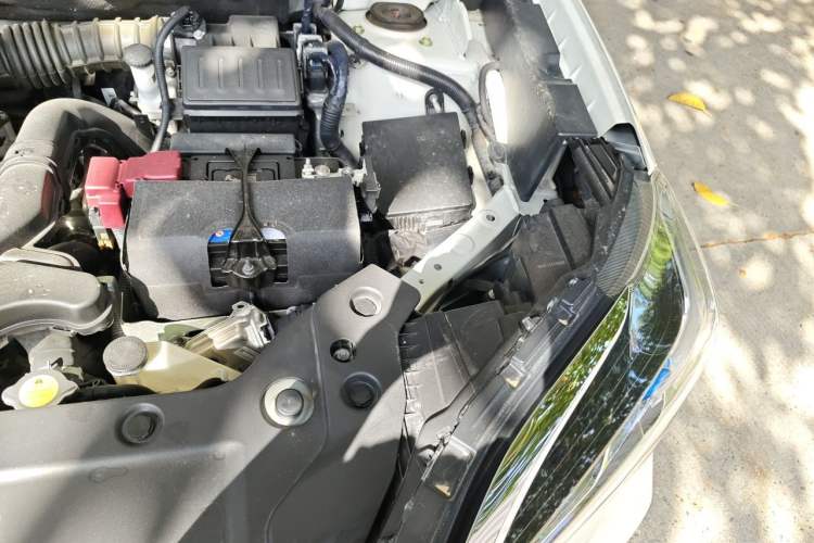 Used Venucia T60 2020 1.6L CVT Smart Enjoyment Edition China VI standard Engine Bay Left