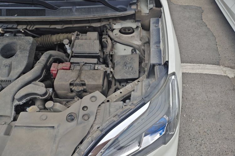 Used Venucia T60 2020 1.6L CVT Smart Drive Version China VI Standard Engine Bay Left