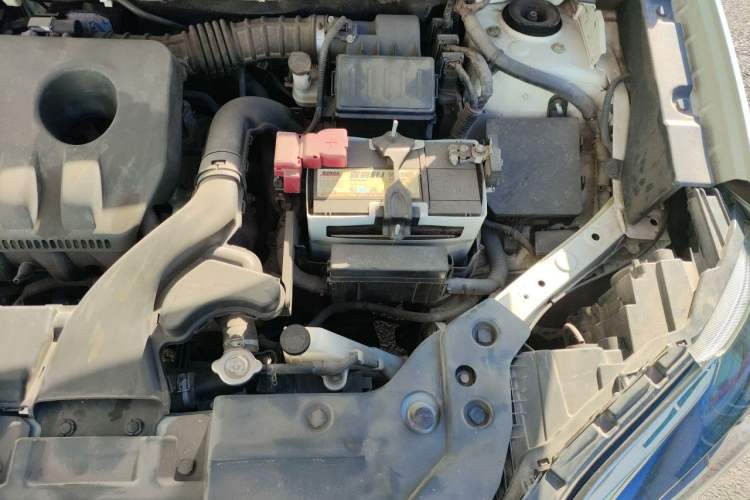 Used Venucia T60 2020 1.6L Manual Smart Vision Version China VI Standard Engine Bay Left