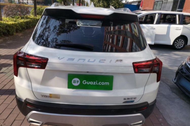 Used Venucia T60 2020 1.6L CVT Smart Enjoyment Edition China VI standard Exterior 4