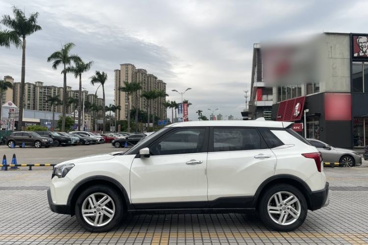 Used Venucia T60 2020 1.6L CVT Smart Drive Version China VI Standard Exterior 5