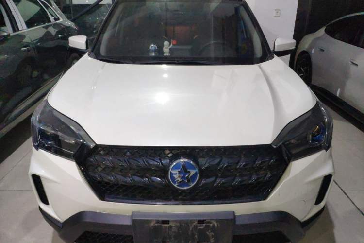 Used Venucia T60 2020 1.6L CVT Smart Drive Version China VI Standard Front