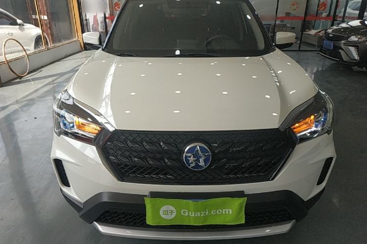 Used Venucia T60 2020 1.6L CVT Smart Drive Version China VI Standard Front