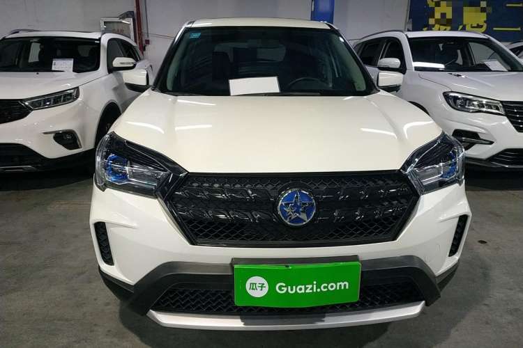 Used Venucia T60 2020 1.6L CVT Smart Drive Version China VI Standard Front