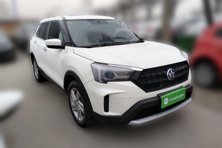 Used Venucia T60 2020 1.6L Manual Smart Vision Version China VI Standard Front Right 45 Deg