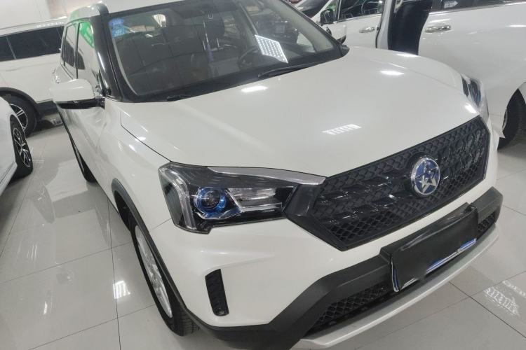 Used Venucia T60 2020 1.6L CVT Smart Drive Version China VI Standard Front Right 45 Deg