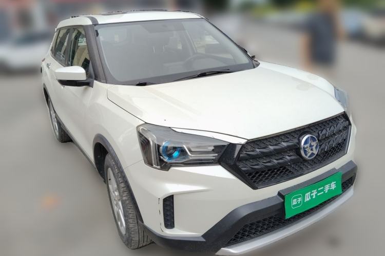 Used Venucia T60 2020 1.6L CVT Smart Drive Version China V Standard Front Right 45 Deg