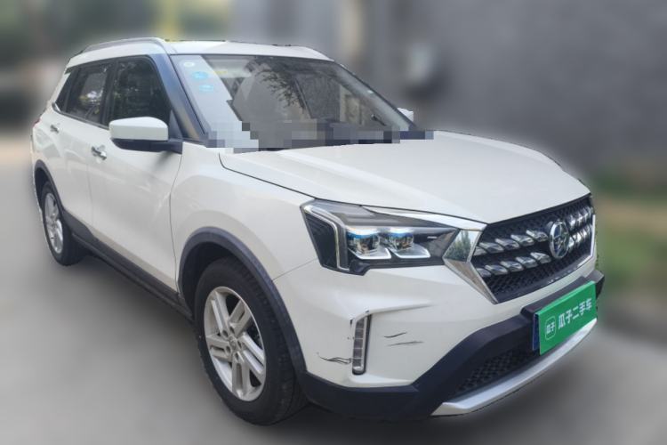 Used Venucia T60 2020 1.6L CVT Smart Enjoyment Edition China VI standard Front Right 45 Deg