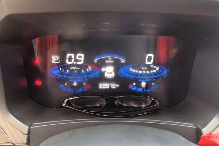 Used Venucia T60 2020 1.6L CVT Smart Drive Version China VI Standard Instrument Cluster