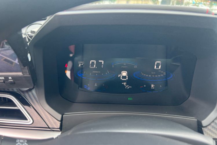 Used Venucia T60 2020 1.6L CVT Smart Drive Version China VI Standard Instrument Cluster