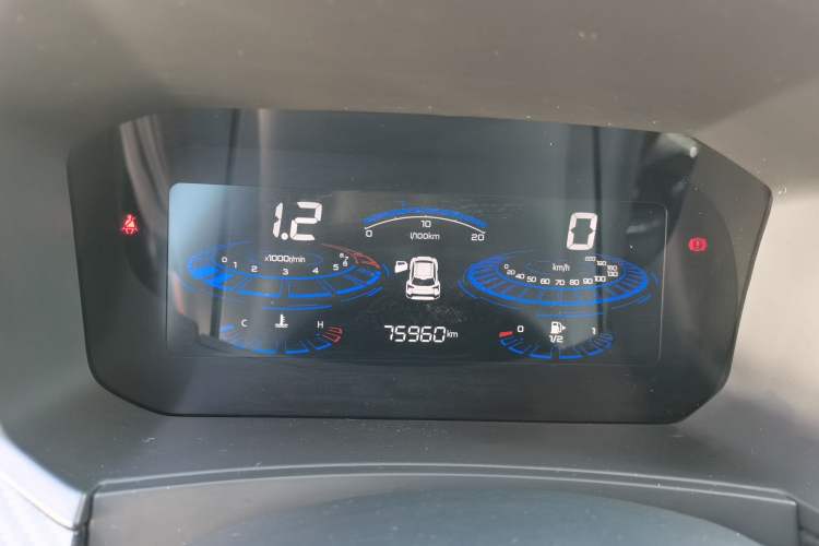 Used Venucia T60 2020 1.6L Manual Smart Vision Version China VI Standard Instrument Cluster