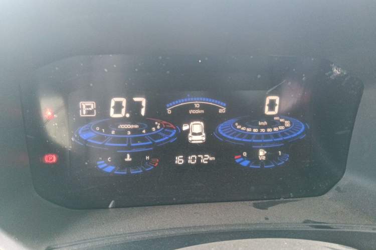 Used Venucia T60 2020 1.6L CVT Smart Drive Version China VI Standard Instrument Cluster