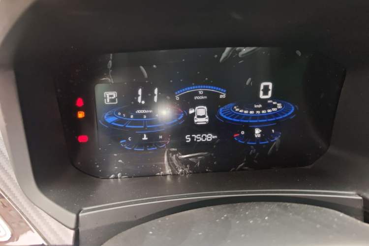 Used Venucia T60 2020 1.6L CVT Smart Drive Version China VI Standard Instrument Cluster