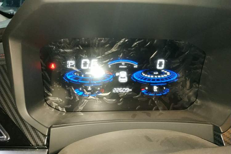 Used Venucia T60 2020 1.6L CVT Smart Drive Version China VI Standard Instrument Cluster