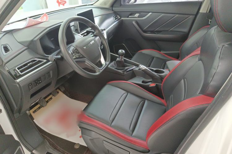 Used Venucia T60 2020 1.6L Manual Smart Vision Version China VI Standard Interior 1