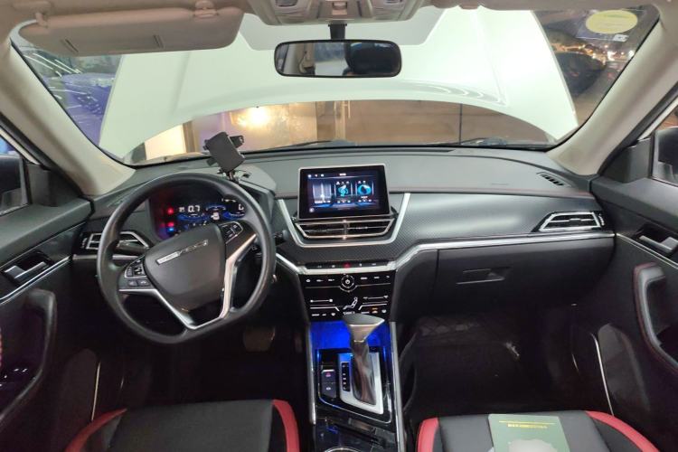Used Venucia T60 2020 1.6L CVT Smart Drive Version China VI Standard Interior 2