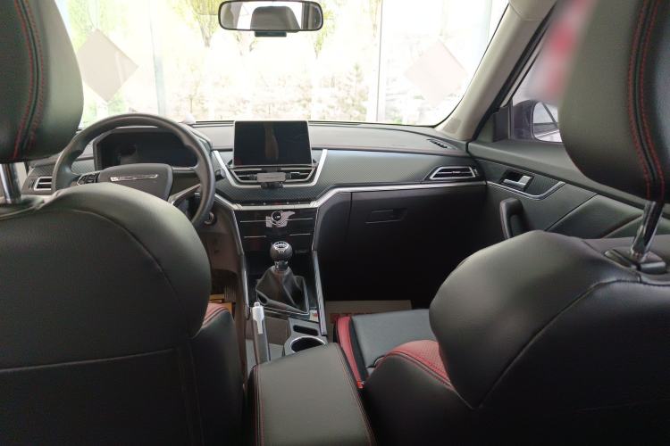 Used Venucia T60 2020 1.6L Manual Smart Vision Version China VI Standard Interior 3