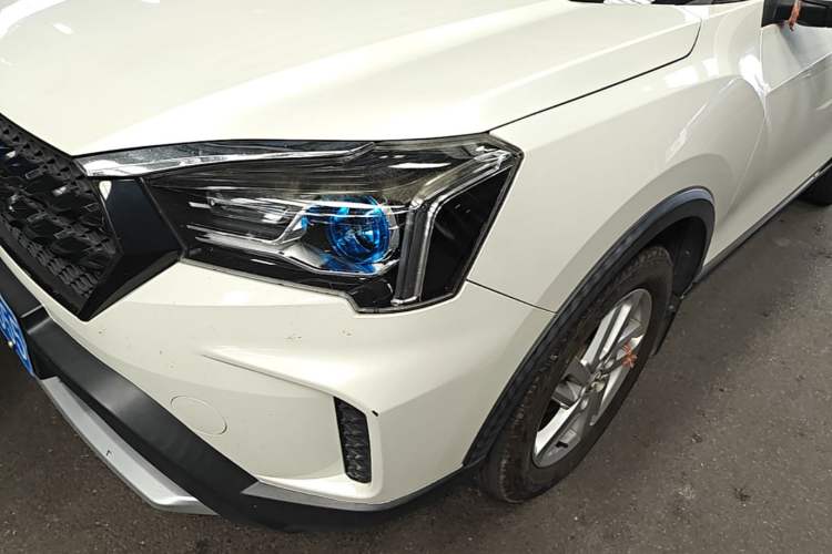 Used Venucia T60 2020 1.6L CVT Smart Drive Version China VI Standard Left Front Headlight