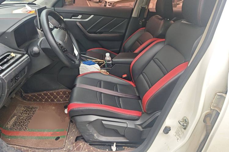 Used Venucia T60 2020 1.6L CVT Smart Drive Version China VI Standard Left Front Seat