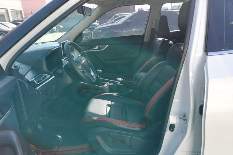 Used Venucia T60 2020 1.6L Manual Smart Vision Version China VI Standard Left Front Seat