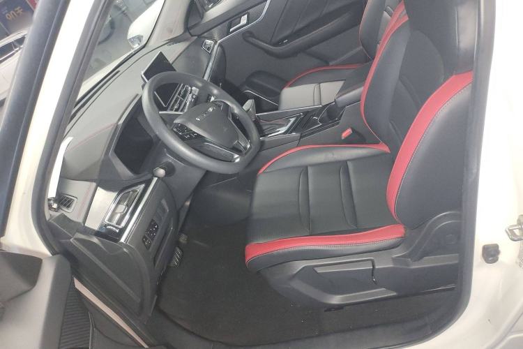 Used Venucia T60 2020 1.6L CVT Smart Drive Version China VI Standard Left Front Seat