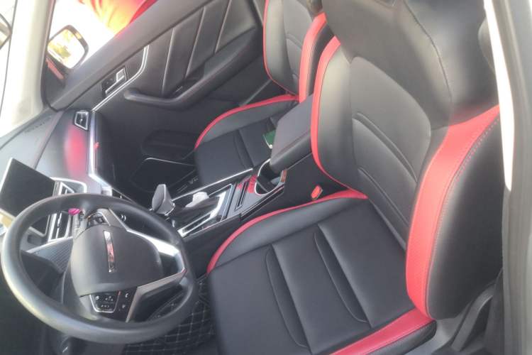 Used Venucia T60 2020 1.6L CVT Smart Drive Version China VI Standard Left Front Seat
