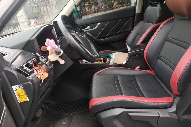 Used Venucia T60 2020 1.6L CVT Smart Drive Version China VI Standard Left Front Seat