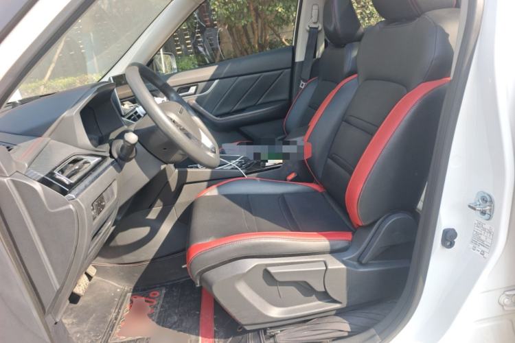 Used Venucia T60 2020 1.6L CVT Smart Drive Version China VI Standard Left Front Seat