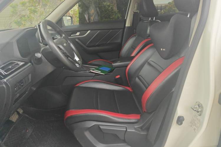 Used Venucia T60 2020 1.6L CVT Smart Drive Version China VI Standard Left Front Seat